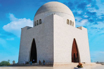 Enjoy bonus miles when you fly to/from Karachi